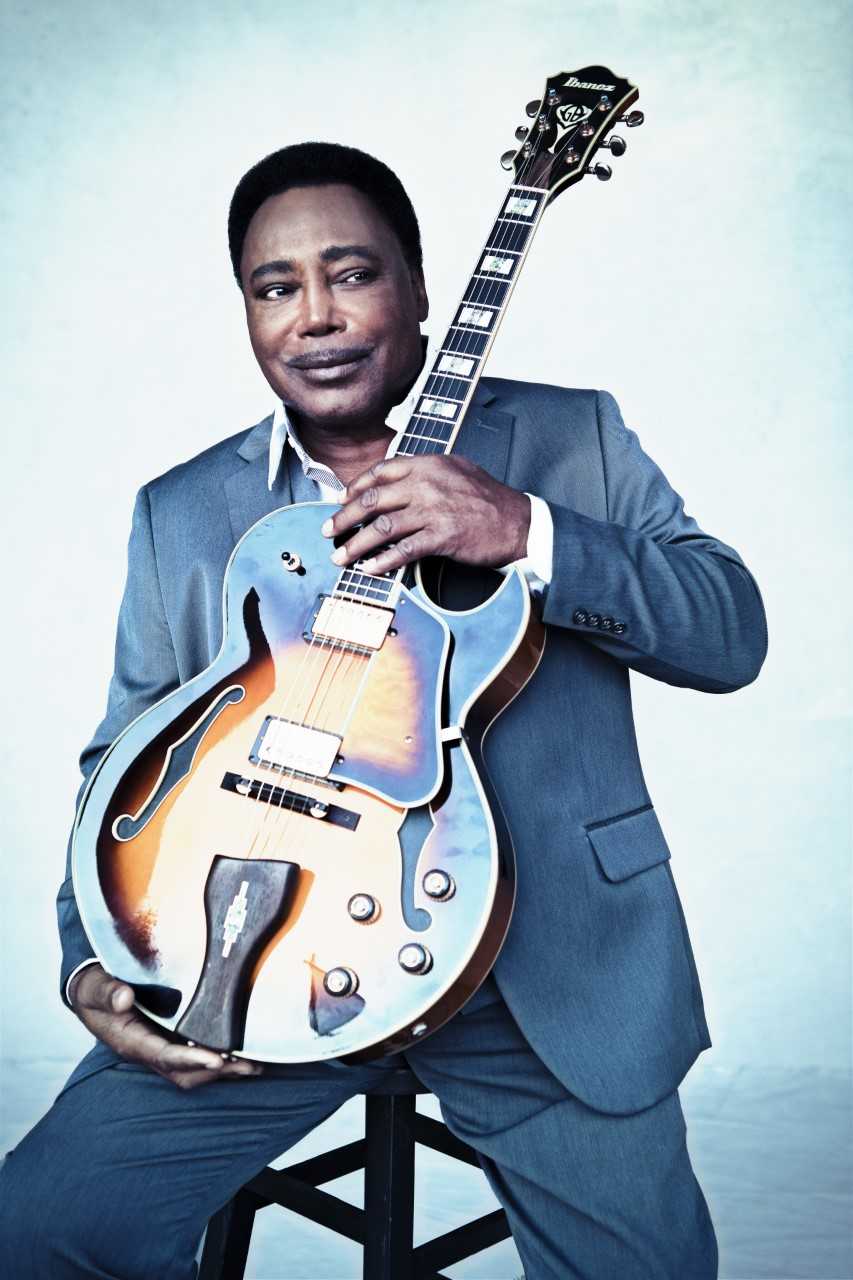 George Benson Vedette Du Festival De Jazz Connait Du Succes Dans Le Jazz Et Le Melange Pop Aspro Impro