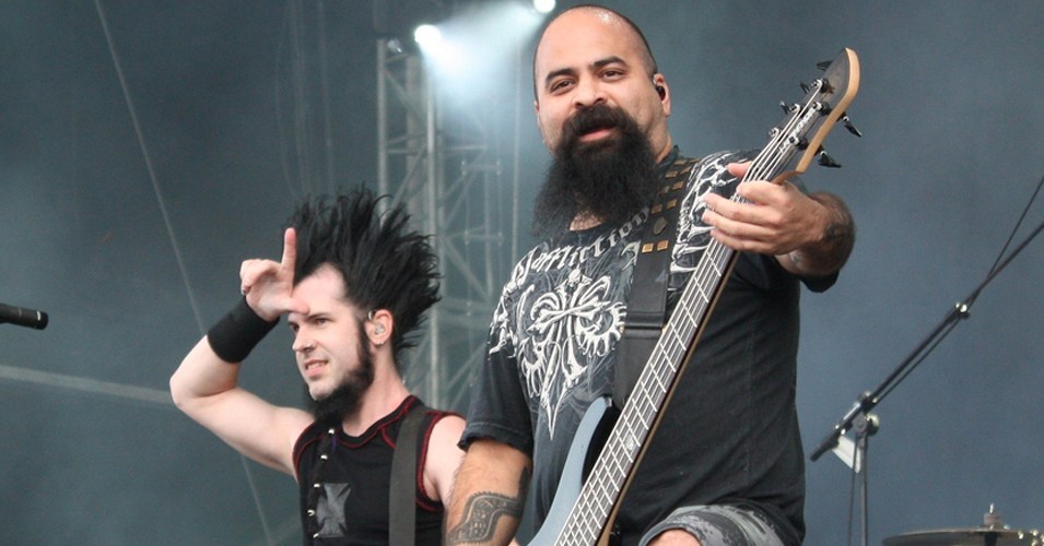 Static x the only перевод. Static x 2021. Static x басист. Static-x 2019 новый вокалист. Уэйн статик.